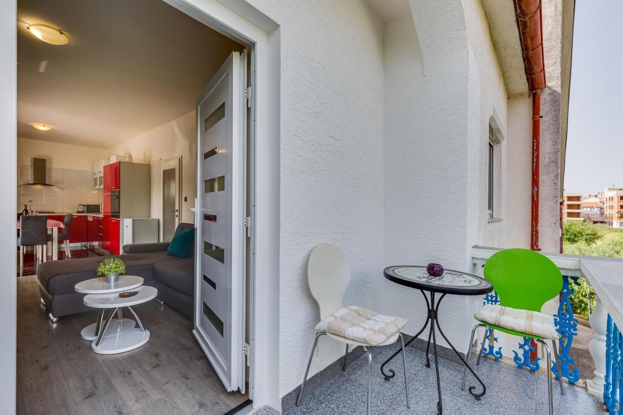 Apartment A & J بيتريتْشاني المظهر الخارجي الصورة