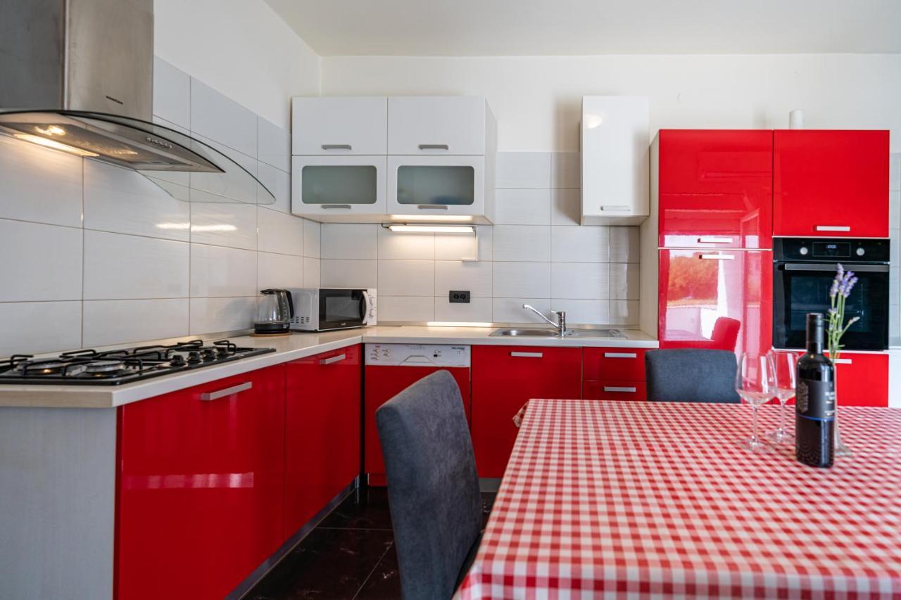 Apartment A & J بيتريتْشاني المظهر الخارجي الصورة